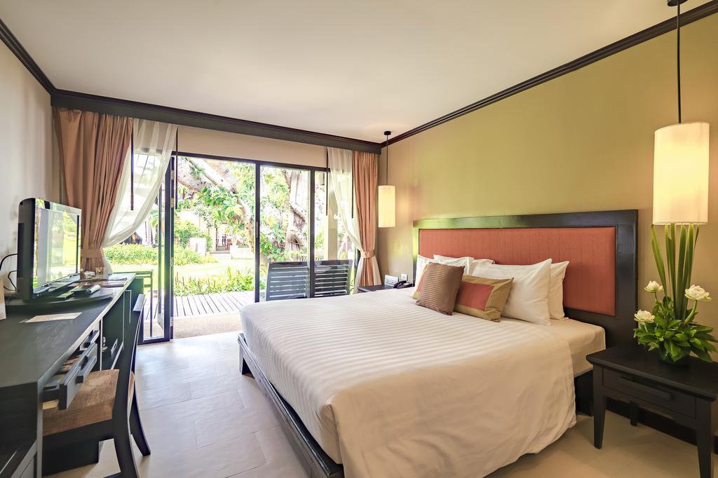 Impiana Beachfront Resort Chaweng Noi, Koh Samui Esterno foto